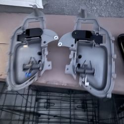 1996 gmc sierra int door handles