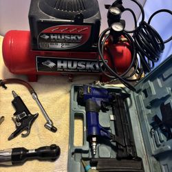 Husky 2 Gal Air Compressor 100psi W/ Several Attachments