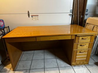 Big Heavy Duty Desk