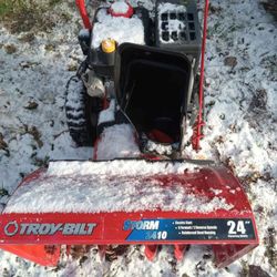 Troy_Snow_Blower 