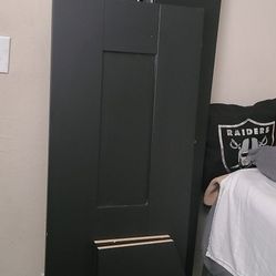 Ikea Full Size Four Drawer Bedframe