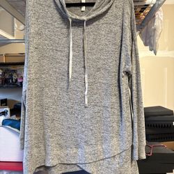 Light Grey Sweater/hoodie