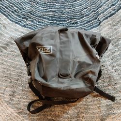 Black Vuz Waterproof Panier Roll Top Bag 