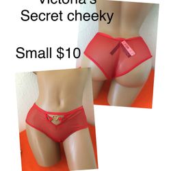 New Panty Victoria Secret Cheeky Small And Medium ❤️❤️❤️firm Price ✅✅