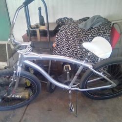 29 In Chrome Genesis Beach Cruiser