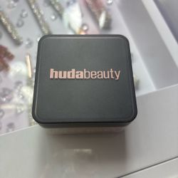 Huda Beauty Compact Makeup Product