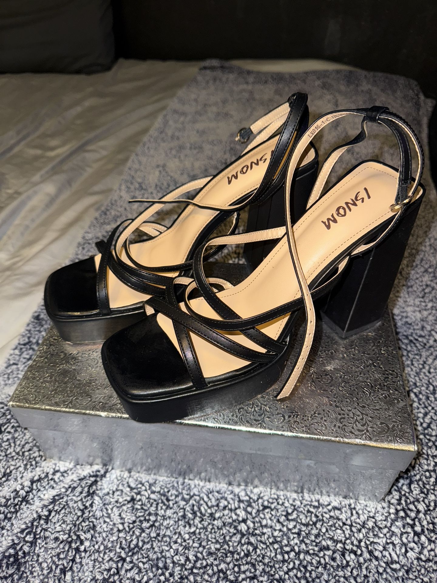 Black Heels Size10