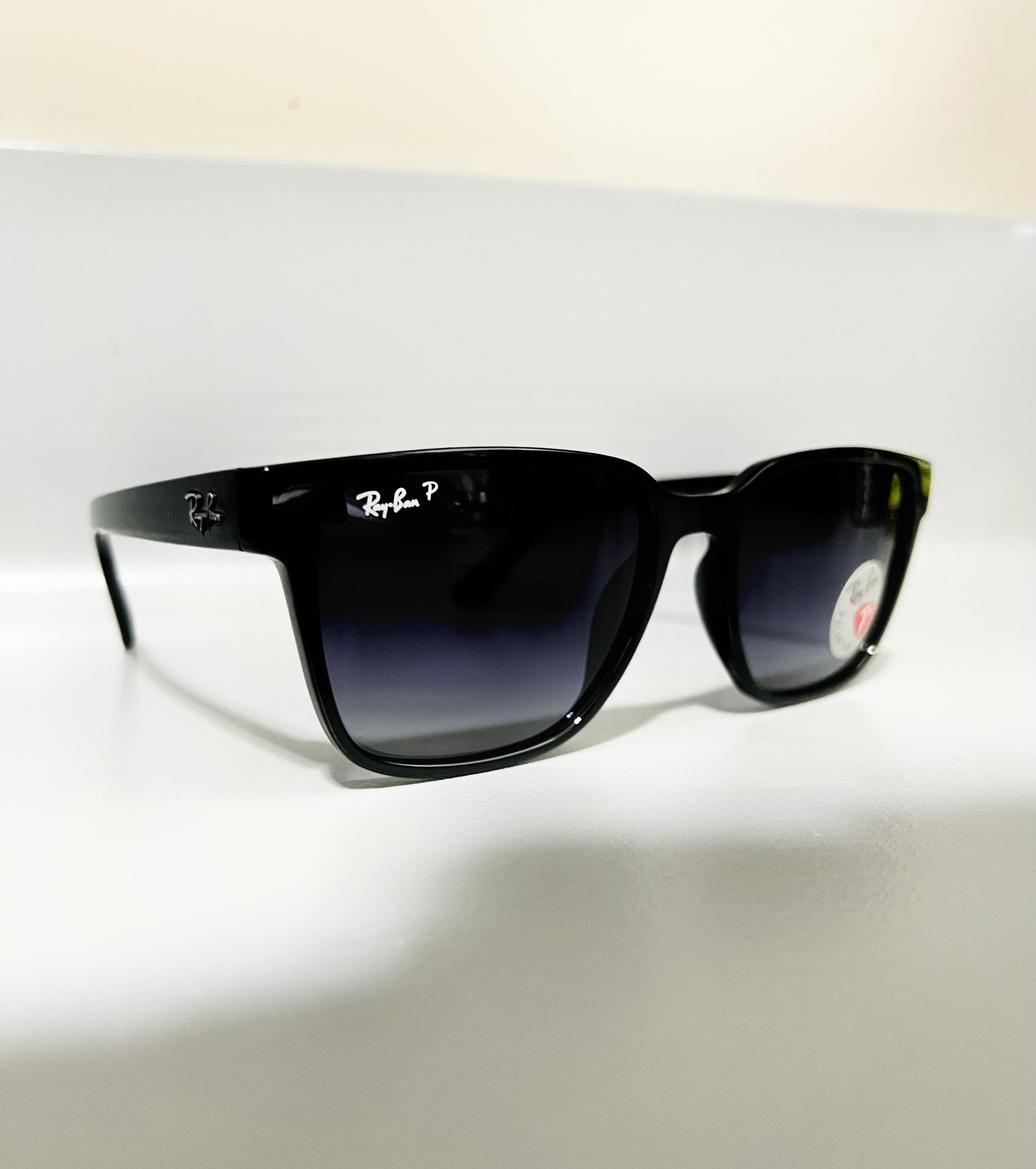 NEW Polarized RayBan Sunglasses with Original Ray Ban Packaging  Shoes