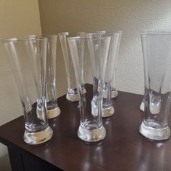 **8-Pack Tall Pilsner Beer Glasses — 8.5" Classic Barware, Crystal-Clear & Brand New**