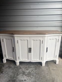 French Provincial Painted Wood Sideboard Buffet