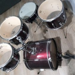 Full Rogue Drum Set 