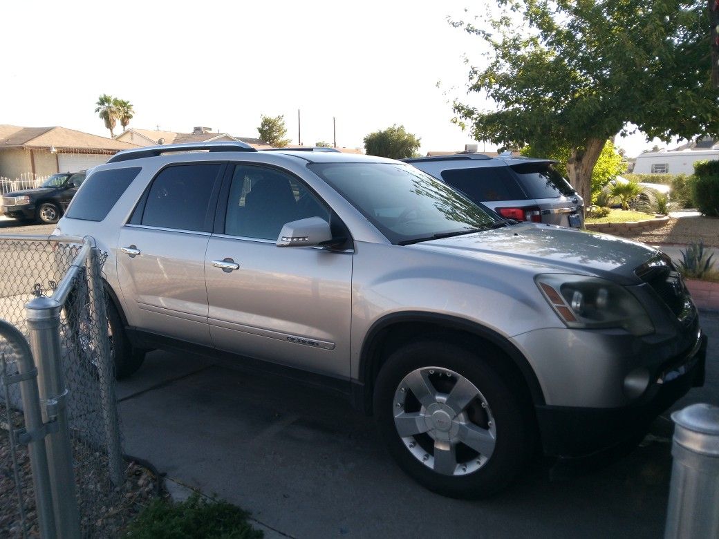 GMC Acadia 