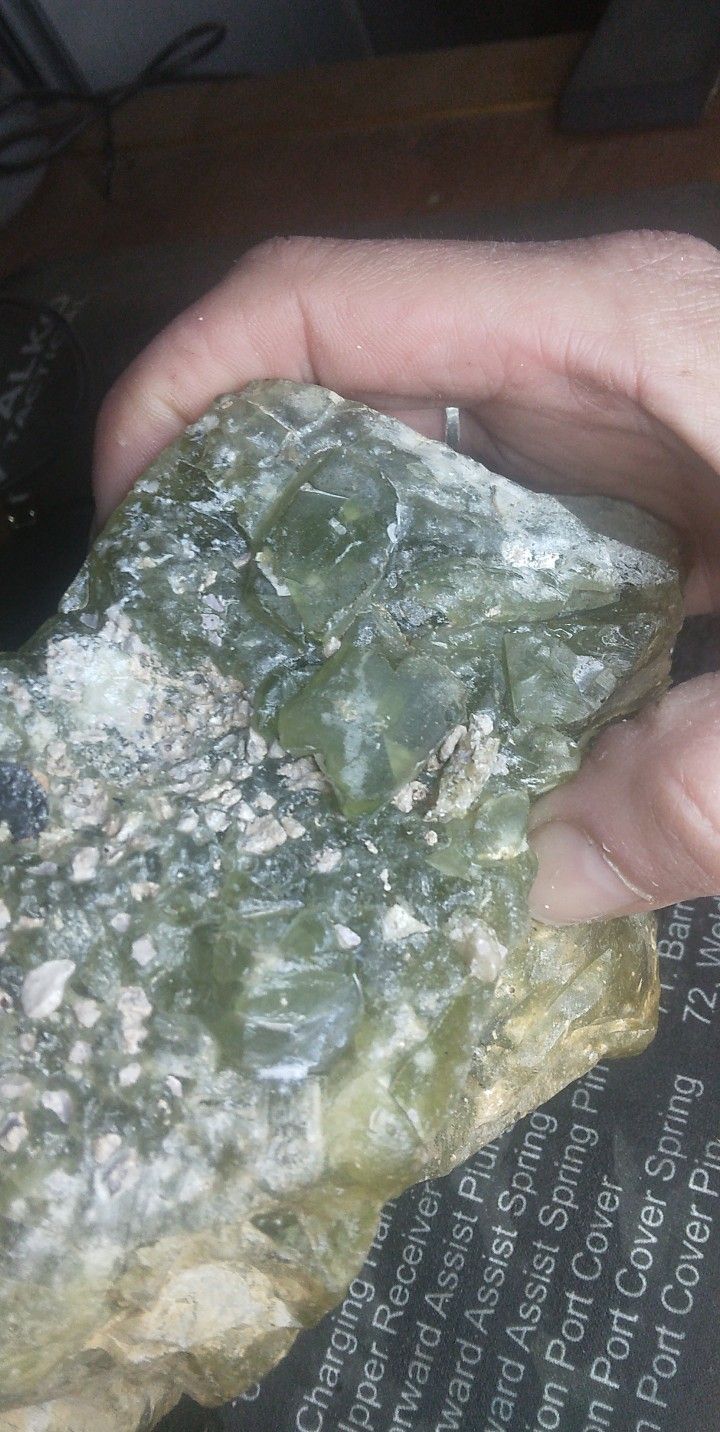 Raw Prehnite