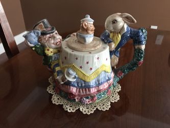 Alice in Wonderland Mad Hatter & Rabbit Teapot by Fitz and Floyd