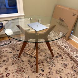 West Elm Jensen Round Dining Table