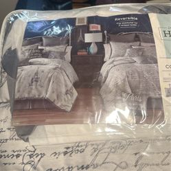 Queen Size 7 Piece Comforter Set 