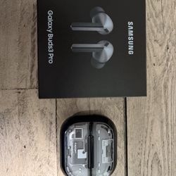 Samsung Galaxy Buds 3 Pro – Premium Wireless Earbuds + Spigen Case