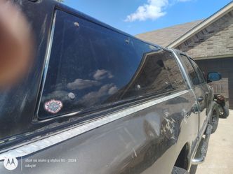 Camper shell