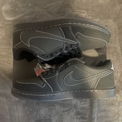 Travis Scott Jordan 1 Phantom