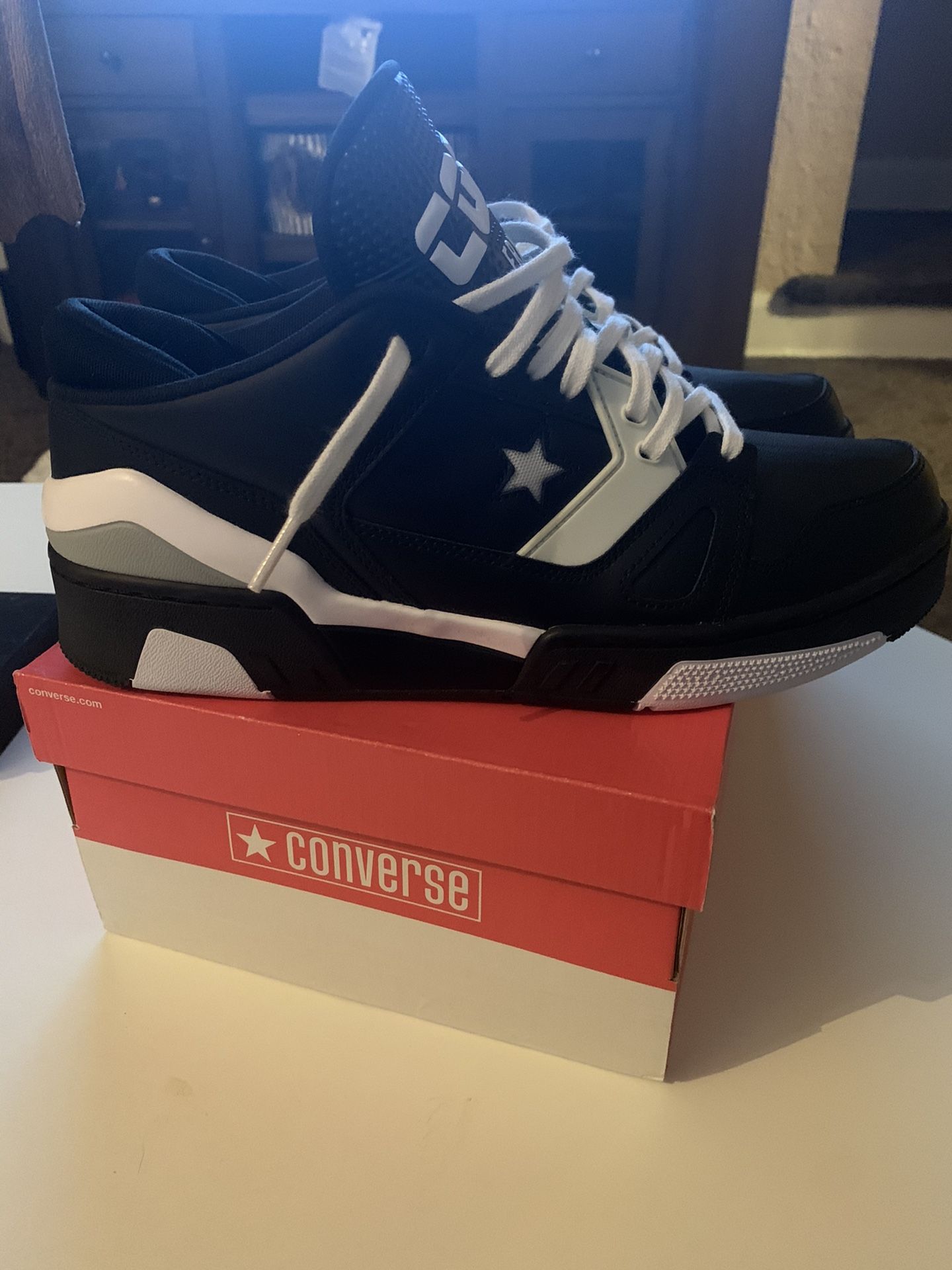 Converse Low Cut EXR 260 Size 10 New