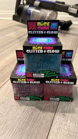 Needoh glitter glow cube
