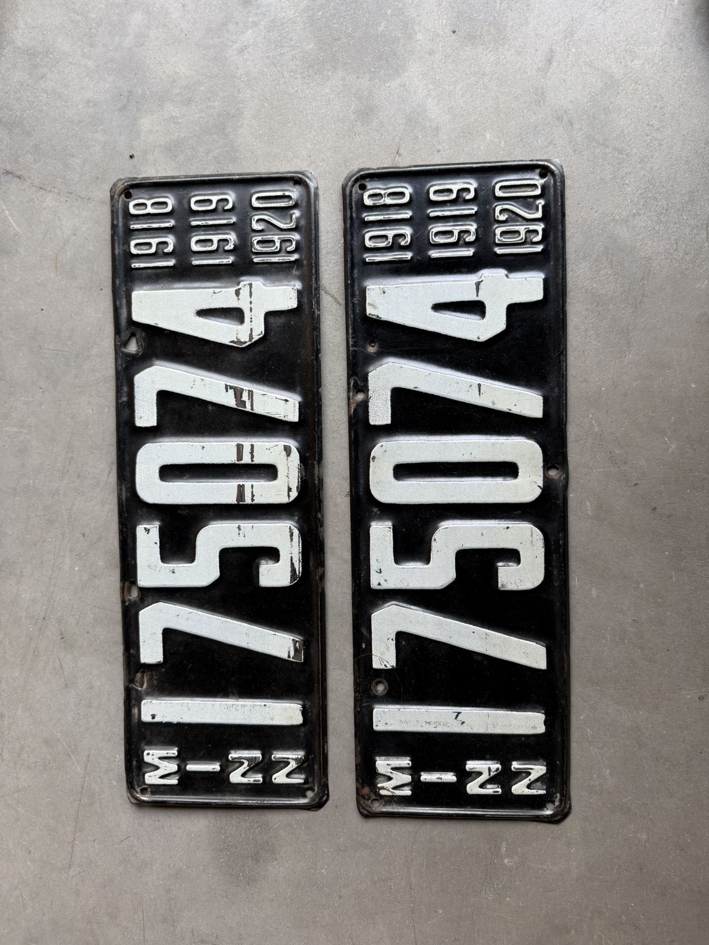 Vintage Minnesota License Plates 1918–1920 | Matching Front & Rear Pair | #175074 | Collector Item