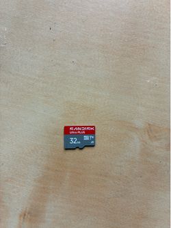 Brand New 32 GB SD Card