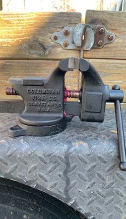 Vise (Colombian Vise Co. No. 43)