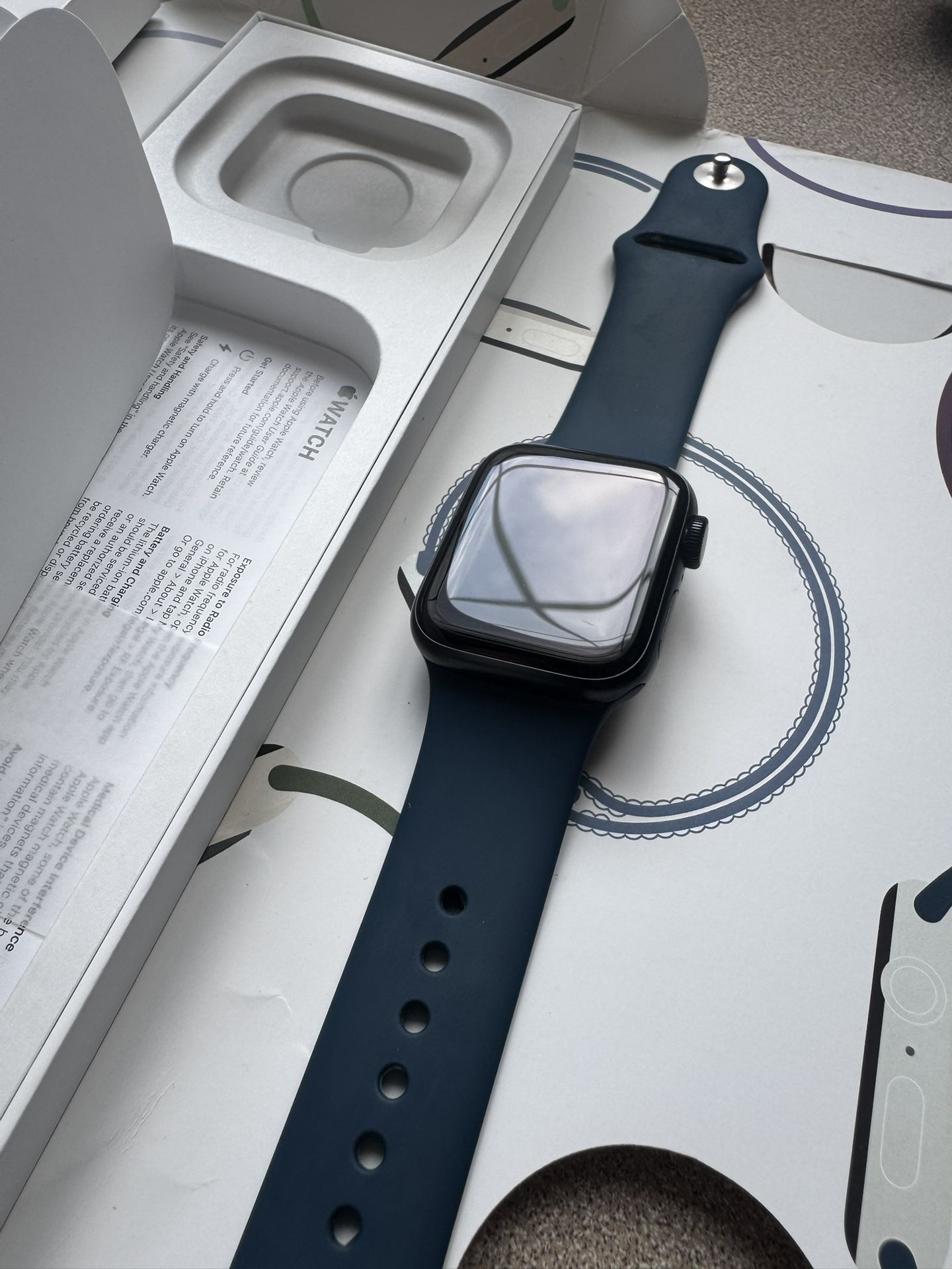 Apple Watch SE 2gen GPS like New