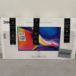 DELL S3225QS 32” 4K Monitor (3840 x 2160) DAMAGED SCREEN. SEE ALL PICTURES- PICK UP IN CORNELIUS