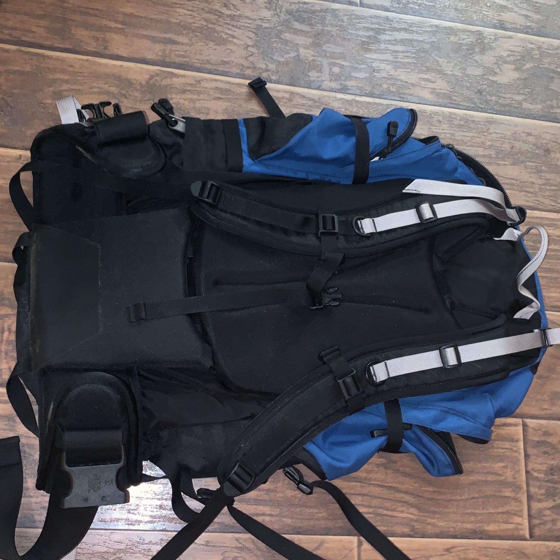 The North Face Ranger Hiking Backpack 