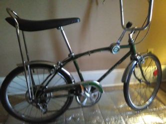 1970 schwinn fastback all original accept the tires and seat very good condition for its age