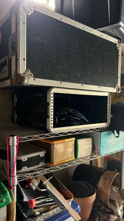 SKB 4 Space Rack Case