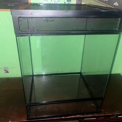 Terrarium (12x12x18)in 