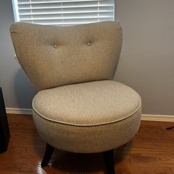 Swivel Armchair 