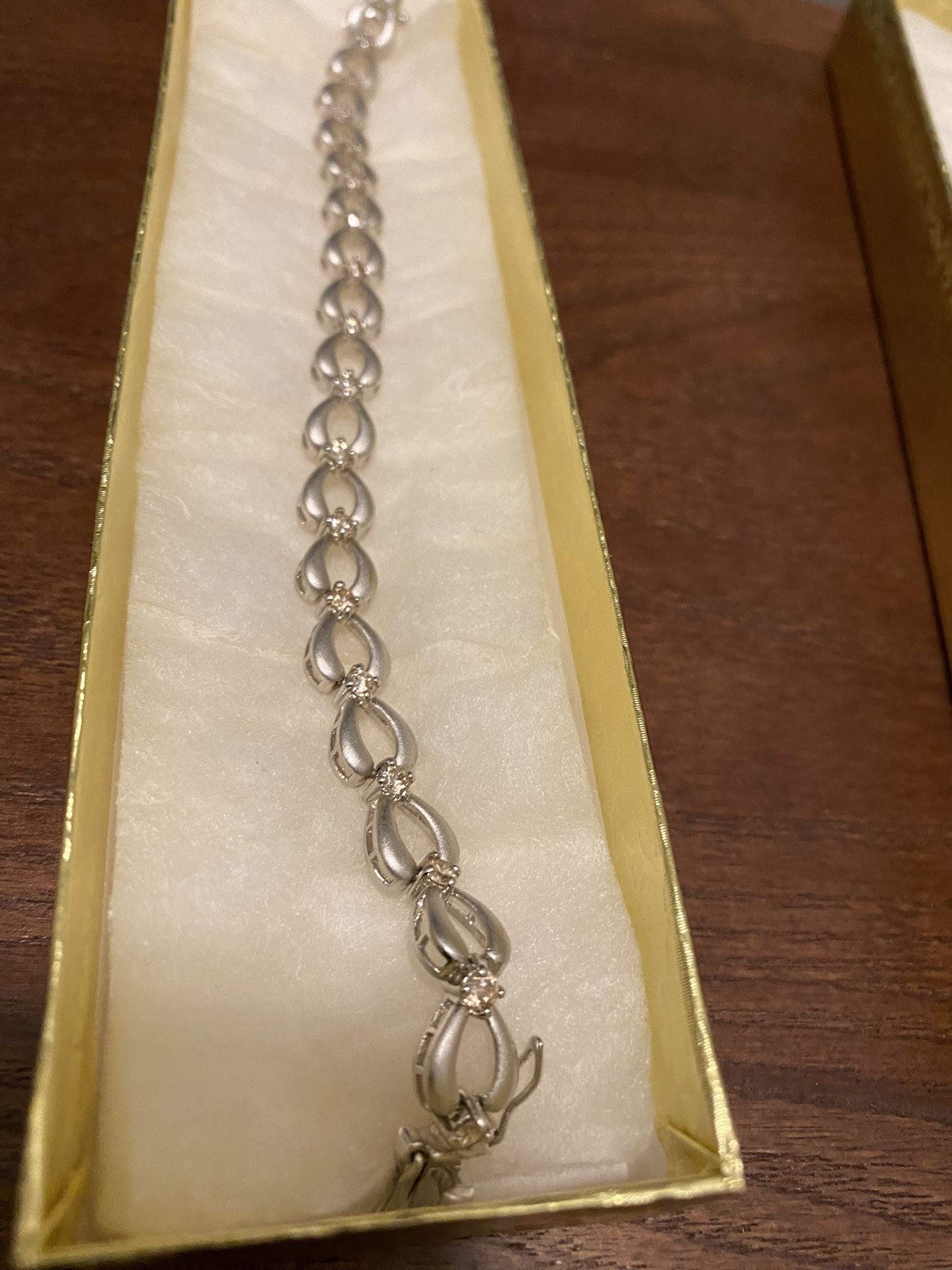 Bracelet