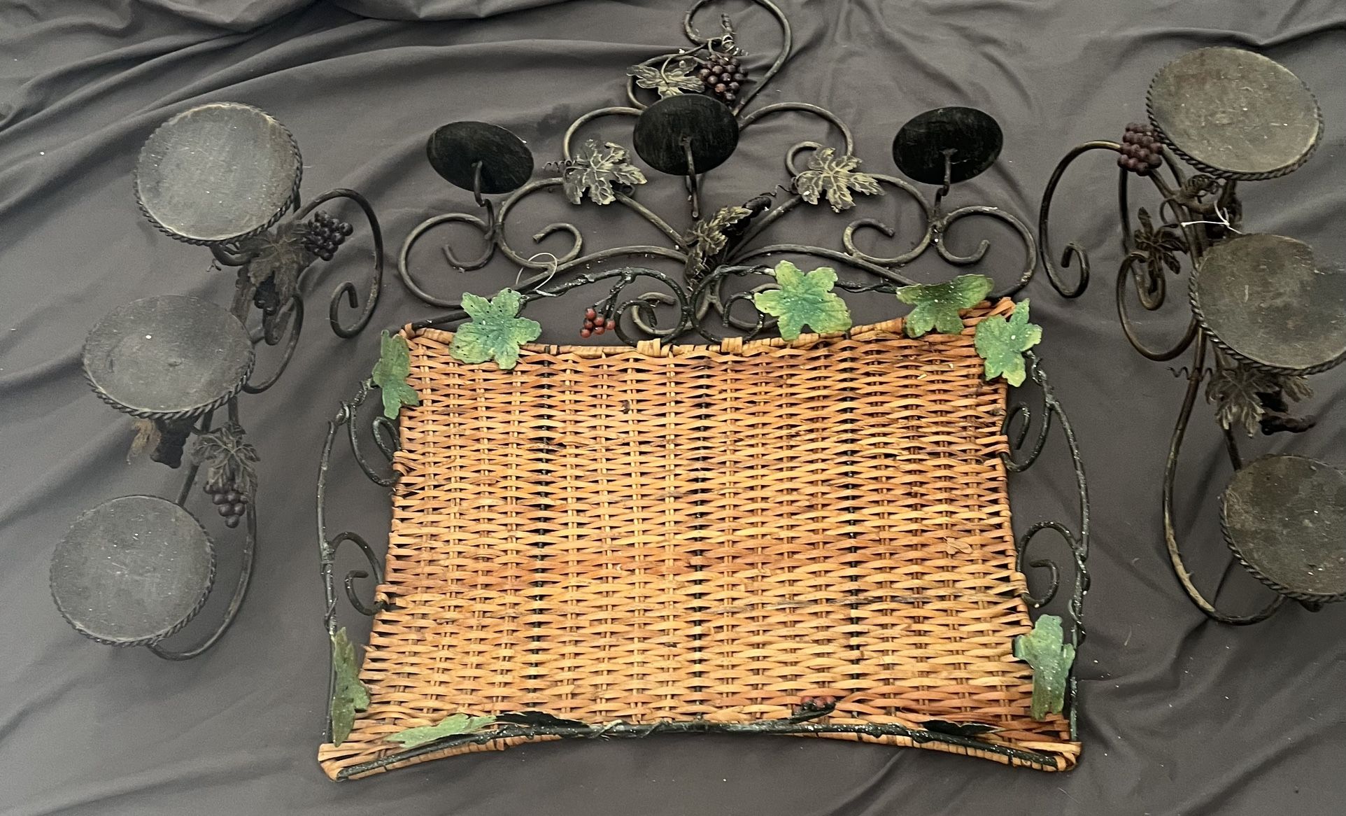 Iron Food Tray And Candle Holder Set (Grapes)
