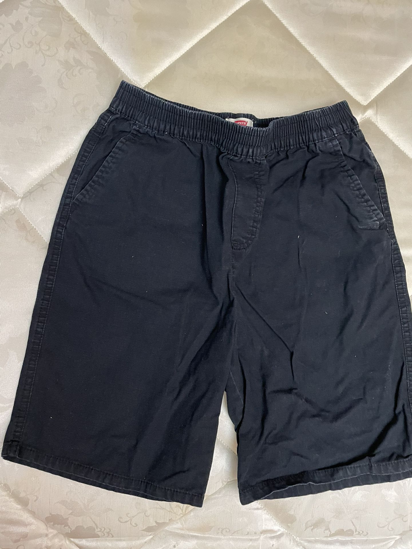 Boy Size 12-13y Levi’s Shorts
