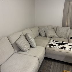 Sectional Sofa 