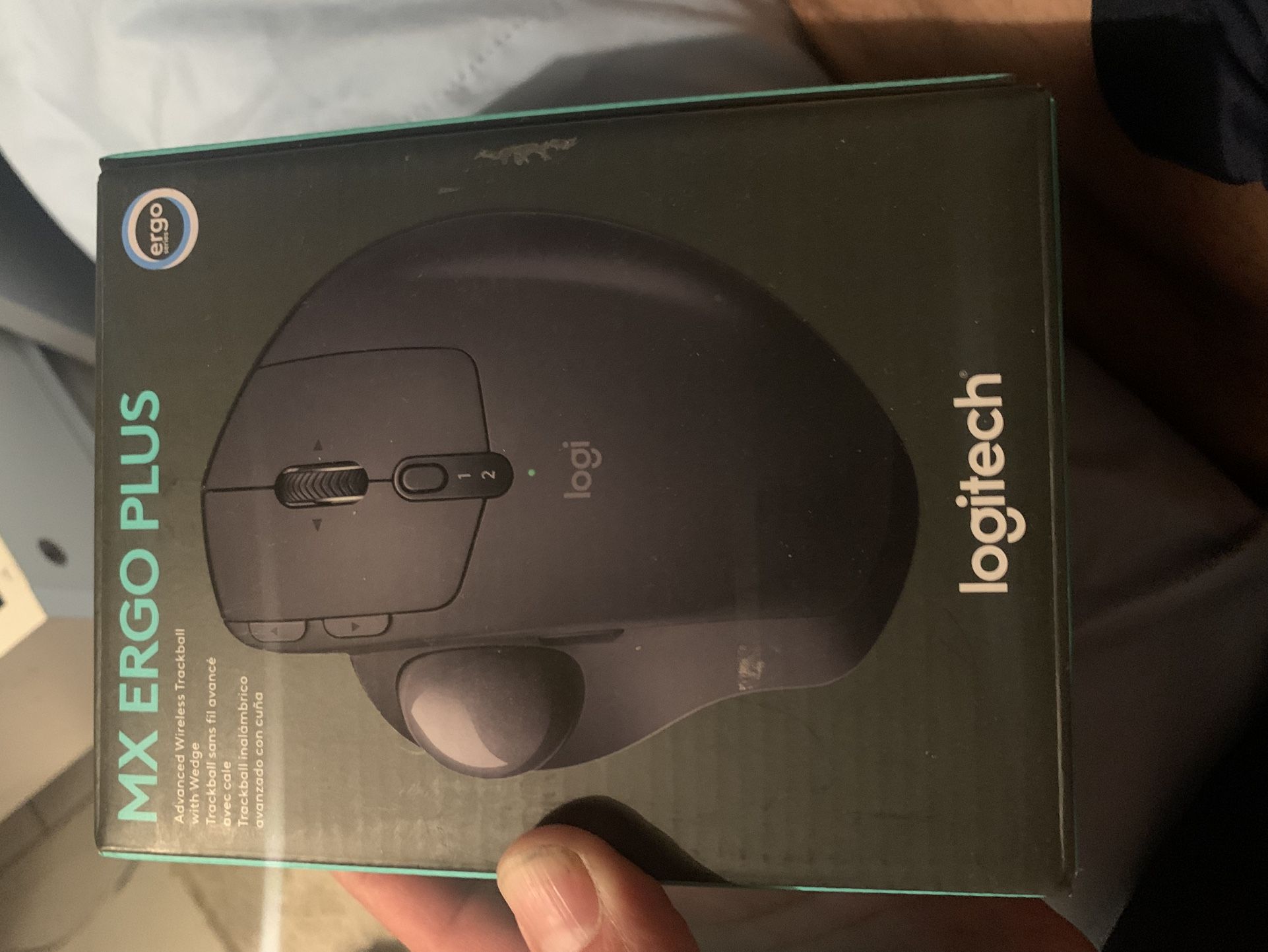 Logitech MX Ergo Wireless Trackball Mouse, Ergonomic Design, Move Content Between 2 Windows and Apple Mac Computers (Bluetooth or USB), Rechargeable