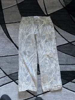 camo baggy pants