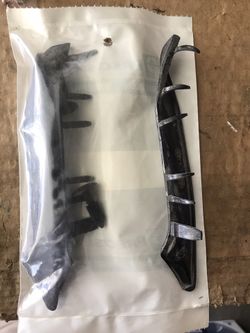 Ford F-150 Upper Grill Wings 