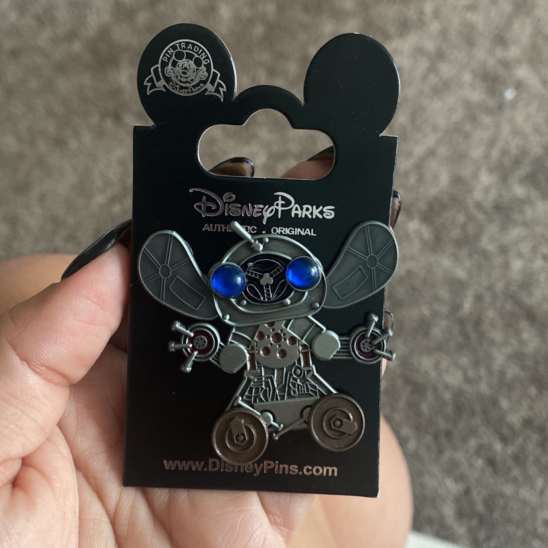 Disney Pin Trading Steampunk Gears Stitch Shanghai Resort 