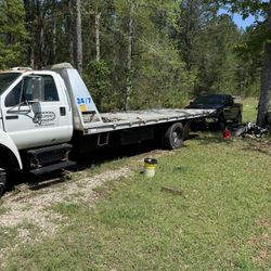 2005 Ford  F650 SD 167, 424 Miles 