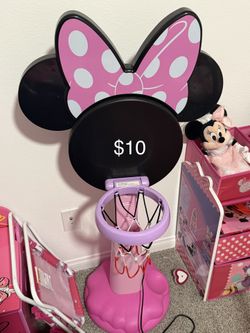 Minnie Mouse Basketball Hoop