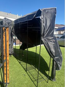Pop-In Clothes Rack with Cover!