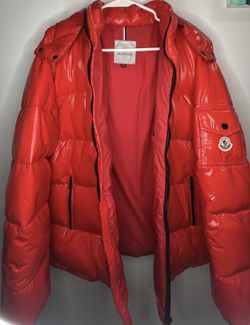 Moncler Puffer Jackets 