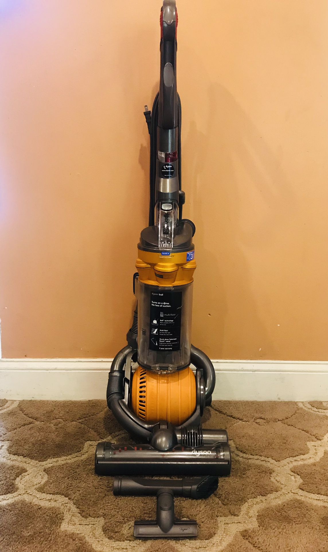 Dyson Dc25 Ball Vacuum Cleaner