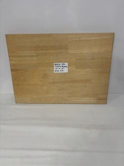 BRAND NEW CUTTING BOARD.$15.00 