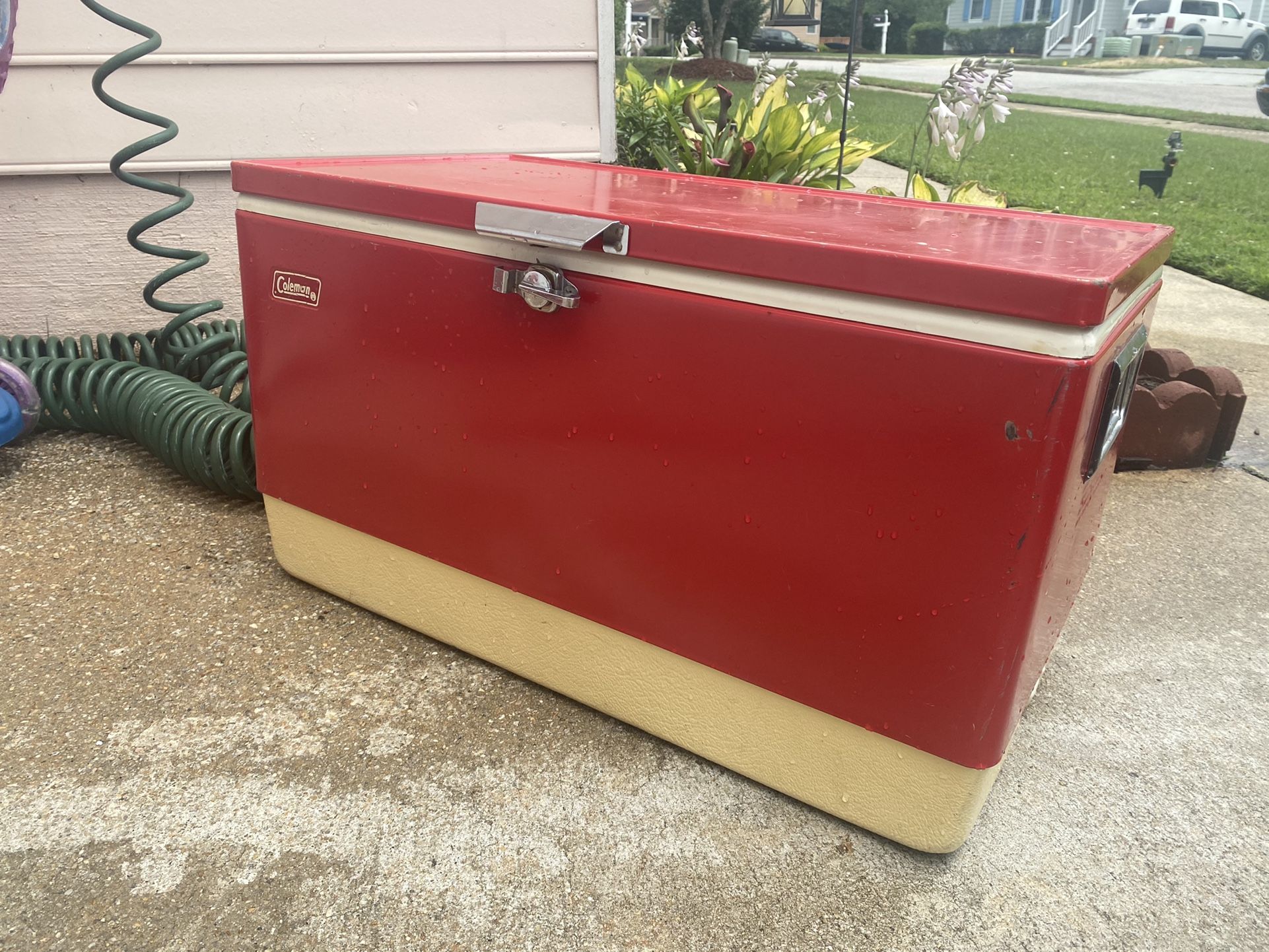 1980 Vintage Coleman Cooler